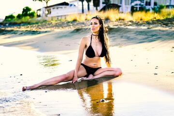 MISTRESS_JULIA