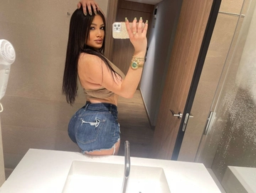 Ari knox